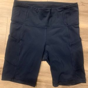 Lululemon Bike Shorts - size 6 Navy